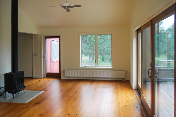 living room - fireplace - granite hearth